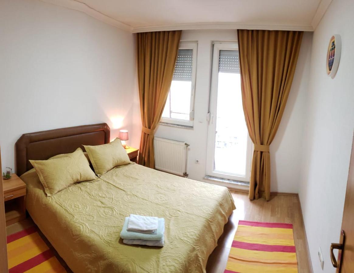 Gorgeous Apartment With City View In The City Center Приштина Екстер'єр фото